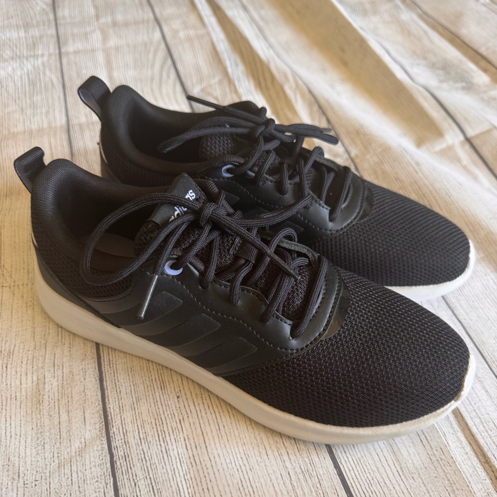 Adidas Cloudfoam Sneakers Women’s Sz 7 Black Running Shoes Lightweight Comfort